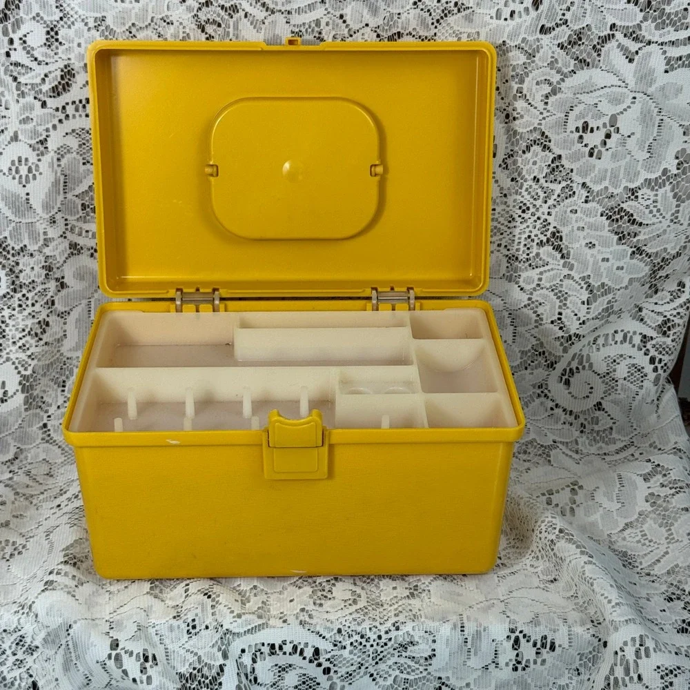 Vintage Wilson Mfg Corp Yellow Plastic Sewing Box Organizer Tray Made in USA